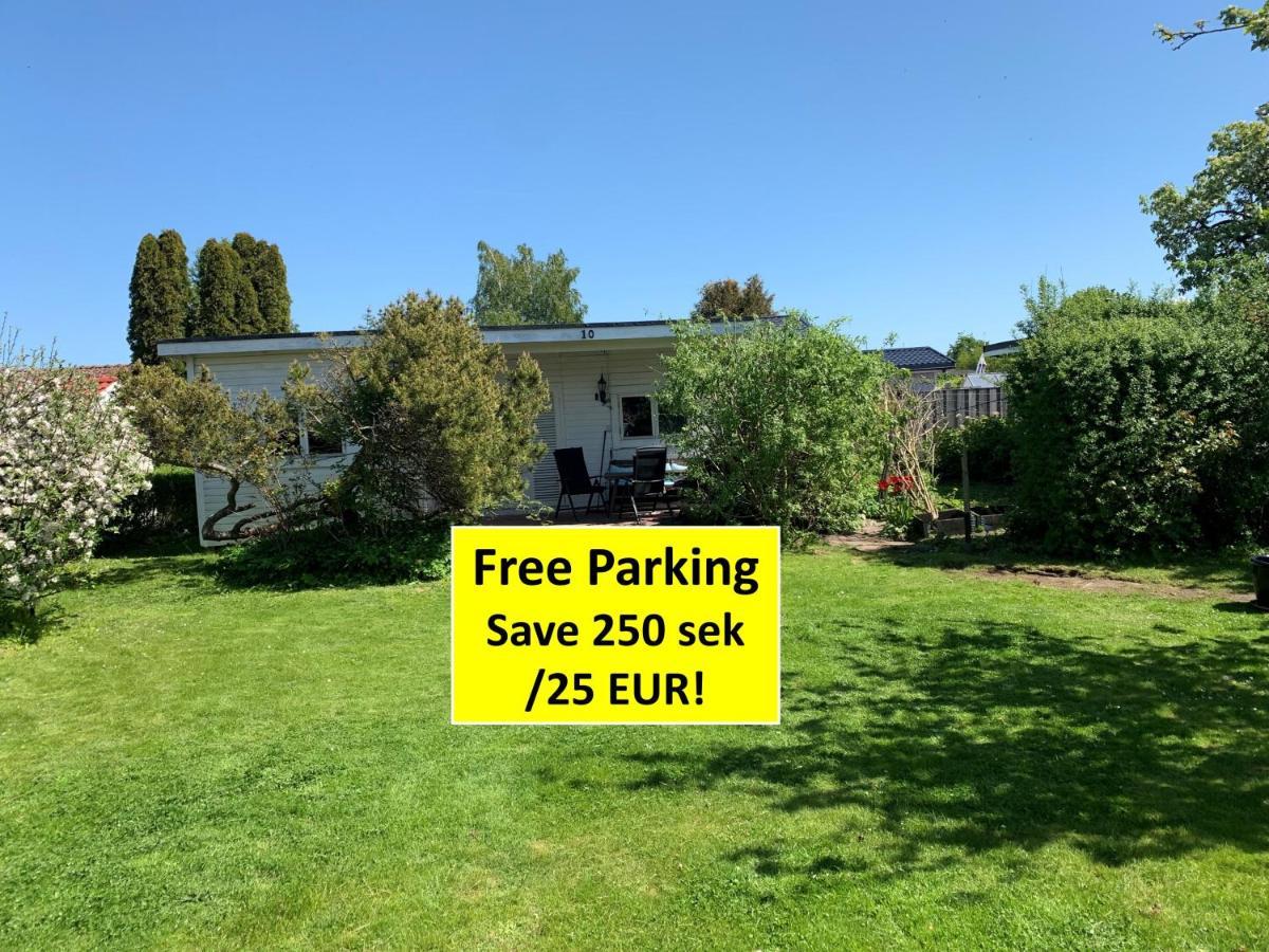 Private House Parking Garden Sea Nature マルメ エクステリア 写真