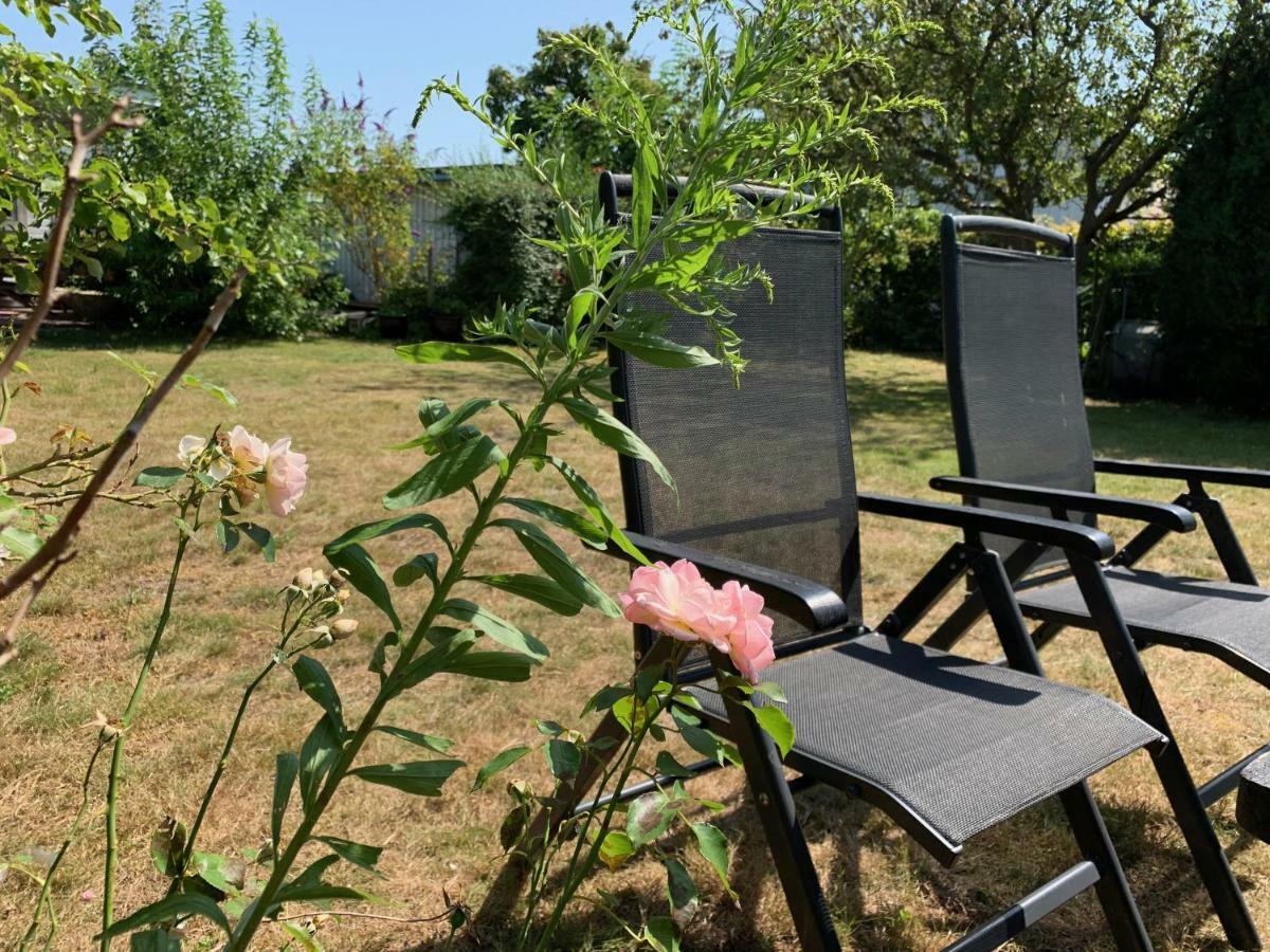Private House Parking Garden Sea Nature マルメ エクステリア 写真